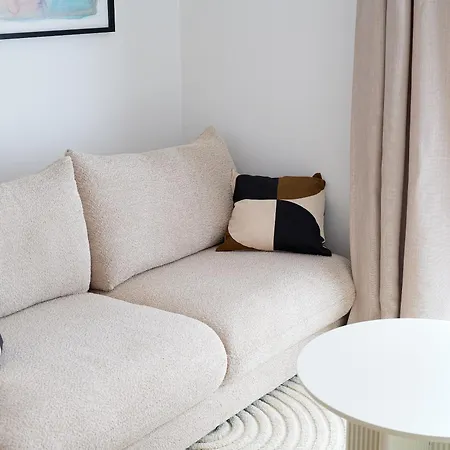 Kotzebue - Neutral Chic, Effortlessly Elegant At Kalamaja *